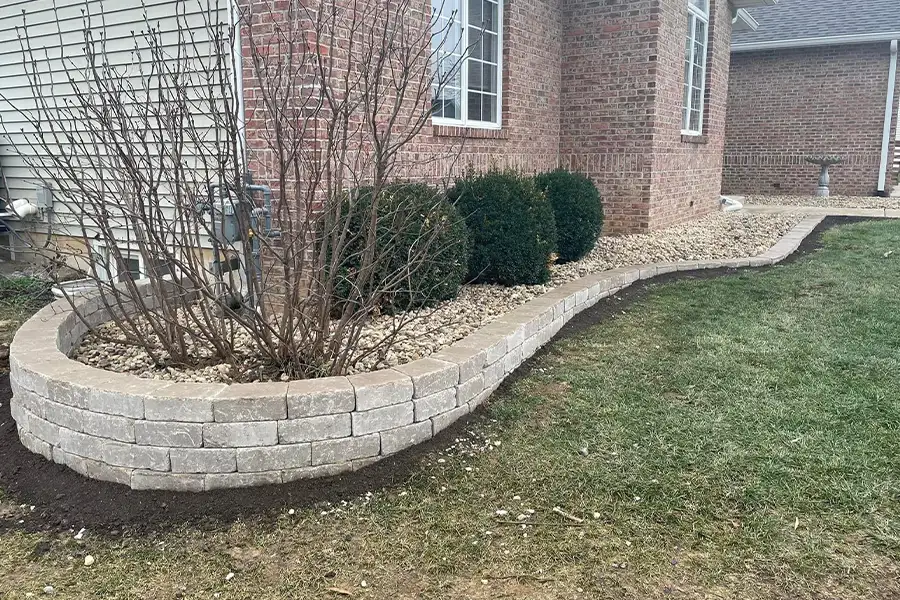 Hardscaping design, retaining walls Springfield, IL